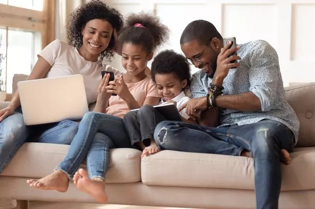 0 With Zens Full Fibre Broadband A Household Can Connect All Devices Lightning Fast Super Reliably At The Same Time