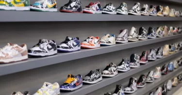 Sneakers