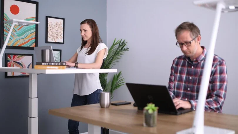 How To Ask For Standing Desk At Work 810x456 (1)