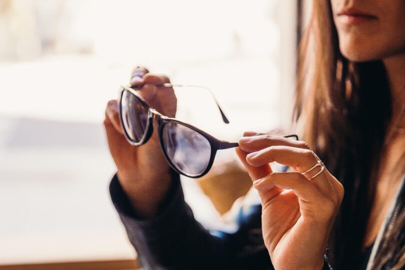 A Alensa posicionou-se como um dos destinos online mais fiáveis ​​para lentes de contacto, óculos e acessórios. Com um amplo catálogo de marcas, preços competitivos e serviços que priorizam o cliente, a empresa combina a conveniência com um serviço fiável. Para quem procura simplificar a compra de artigos essenciais para a visão, a Alensa oferece um equilíbrio entre o preço acessível e a qualidade.